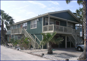 201 W Bahama St in South Padre Island, TX - Building Photo