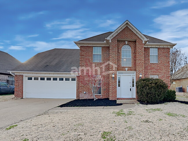 property at 5767 Lillian Bend Dr