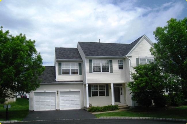 property at 18 Hansom Rd