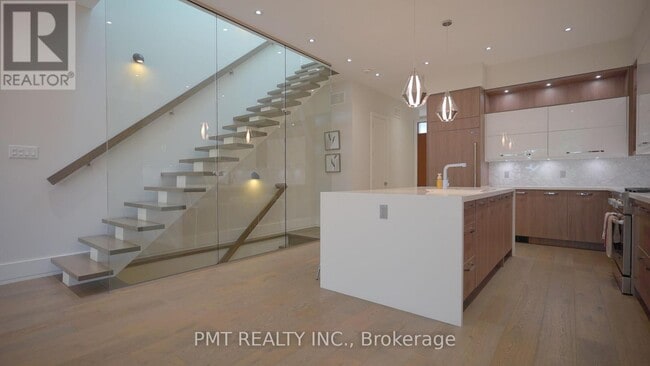 property at 435 Valermo Dr
