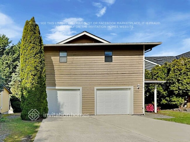 property at 926 S Magnolia Ln