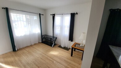 733 Black Ave in Flint, MI - Building Photo - Building Photo