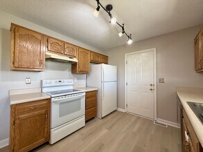 103 Cedar Tree Ln in Rossville, GA - Building Photo - Building Photo