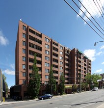 Symington Place in Toronto, ON - Building Photo - Building Photo