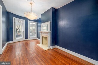 216 E Biddle St in Baltimore, MD - Building Photo - Building Photo