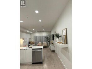 2345 Rindall Ave in Port Coquitlam, BC - Building Photo - Building Photo