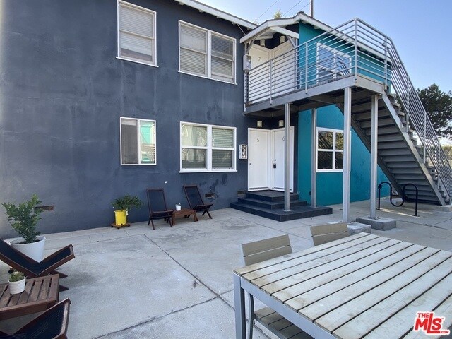 2948 Exposition Blvd-Unit -5 in Santa Monica, CA - Foto de edificio - Building Photo