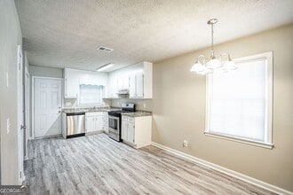 1516 Pine Cone Ln NW in Conyers, GA - Building Photo - Building Photo