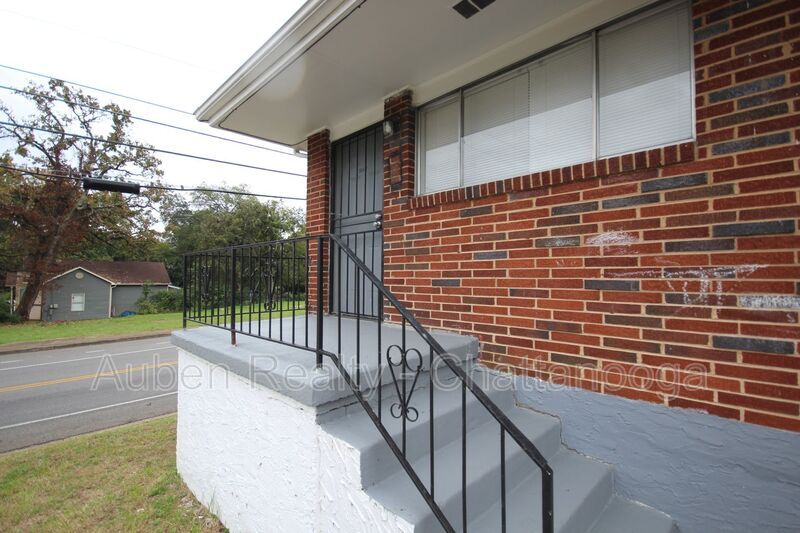 2014 Vine St in Chattanooga, TN - Building Photo