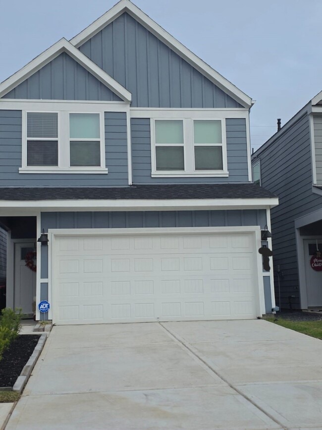 property at 2803 Lisburn Ter Ln