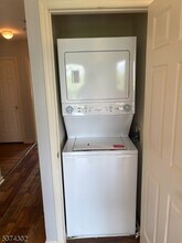 6 Falkenstein Dr in Vernon, NJ - Building Photo - Building Photo