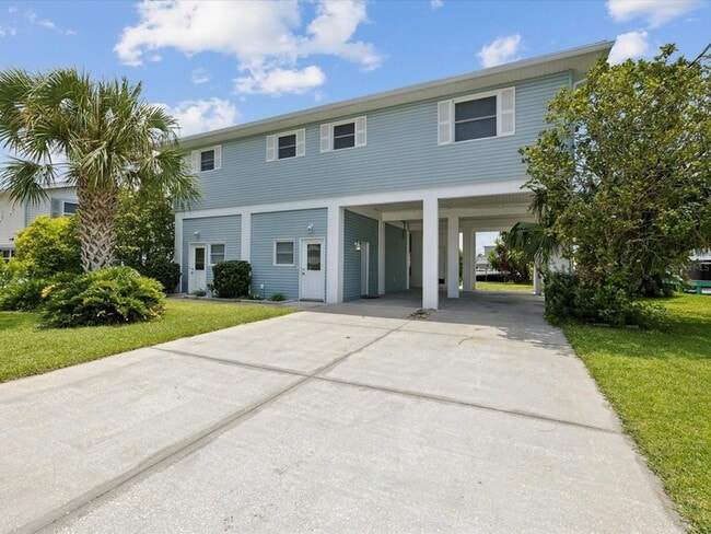 3272 Minnow Creek Dr in Hernando Beach, FL - Building Photo - Building Photo