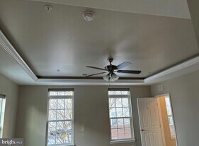 1302 Cheswick Ln in Odenton, MD - Building Photo