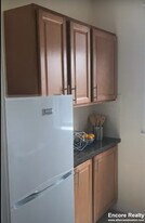 1160 Commonwealth Ave, Unit 18 in Boston, MA - Building Photo