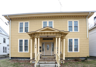 174 Broadway in Norwich, CT - Building Photo - Building Photo