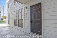 225 Londonderry Dr photo'