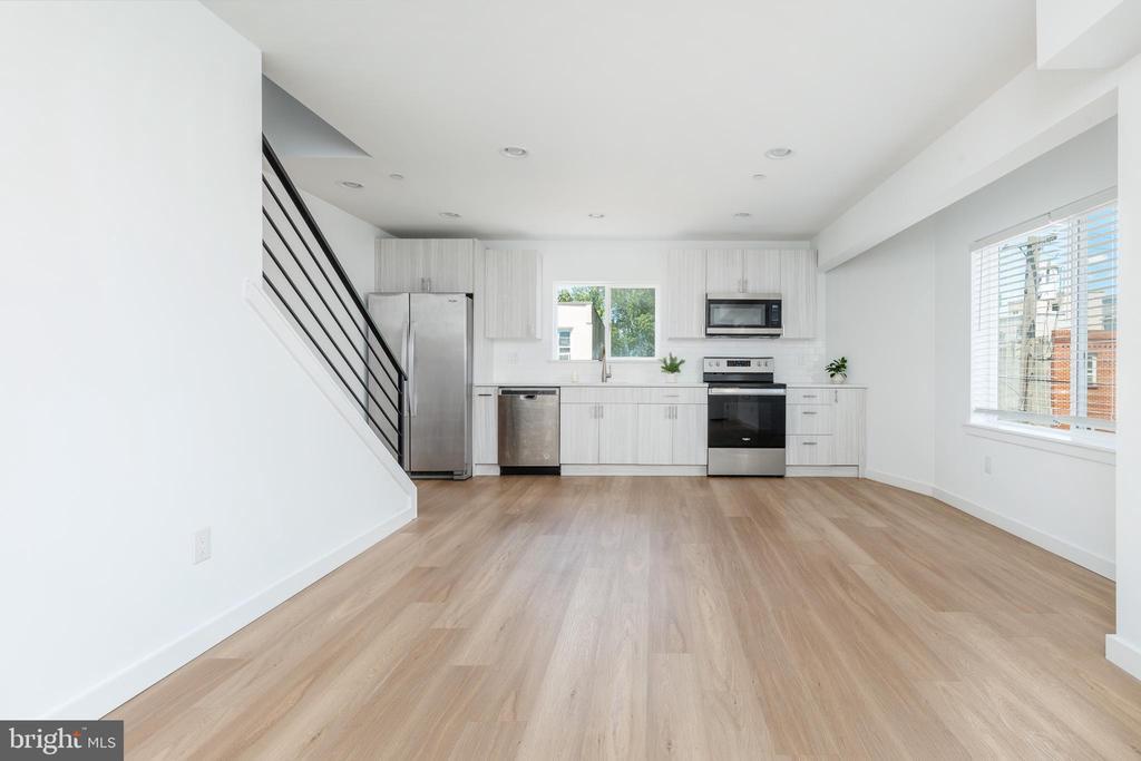 314 W Norris St in Philadelphia, PA - Building Photo