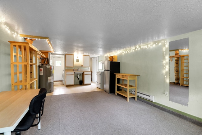 2765 E 18th Ave in Eugene, OR - Building Photo - Building Photo