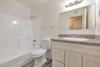 2216 E Eugie Terrace in Phoenix, AZ - Building Photo - Building Photo