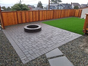 5714 SW Winthrop St, Unit A in Seattle, WA - Building Photo - Building Photo