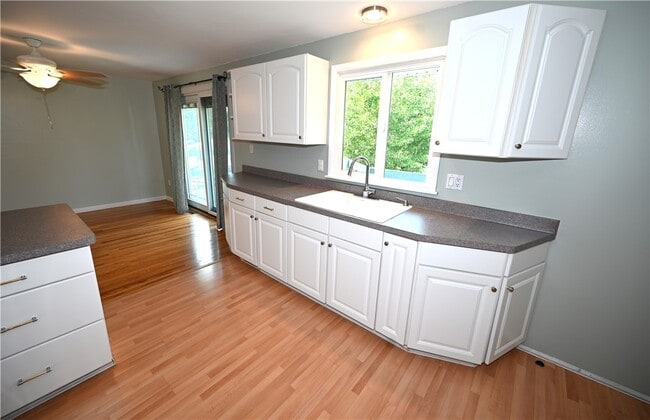 property at 1093 Washington St