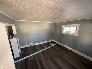 2218 Green St in Rockford, IL - Building Photo - Building Photo