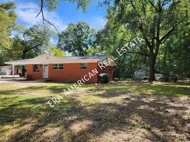 503 W Griffith Ave in Crestview, FL - Building Photo - Building Photo
