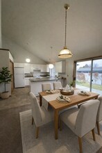 3503 Cascade Loop in Yakima, WA - Building Photo - Building Photo