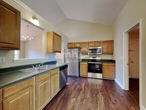 104 Windy Meadow Way in Simpsonville, SC - Building Photo - Building Photo