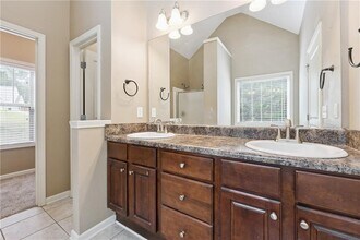40 Laurel Way in White, GA - Building Photo - Building Photo