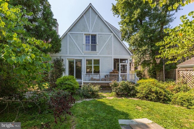 5119 Manning Dr in Bethesda, MD - Building Photo - Building Photo