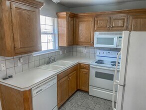 6706 4th St in Lubbock, TX - Building Photo - Building Photo