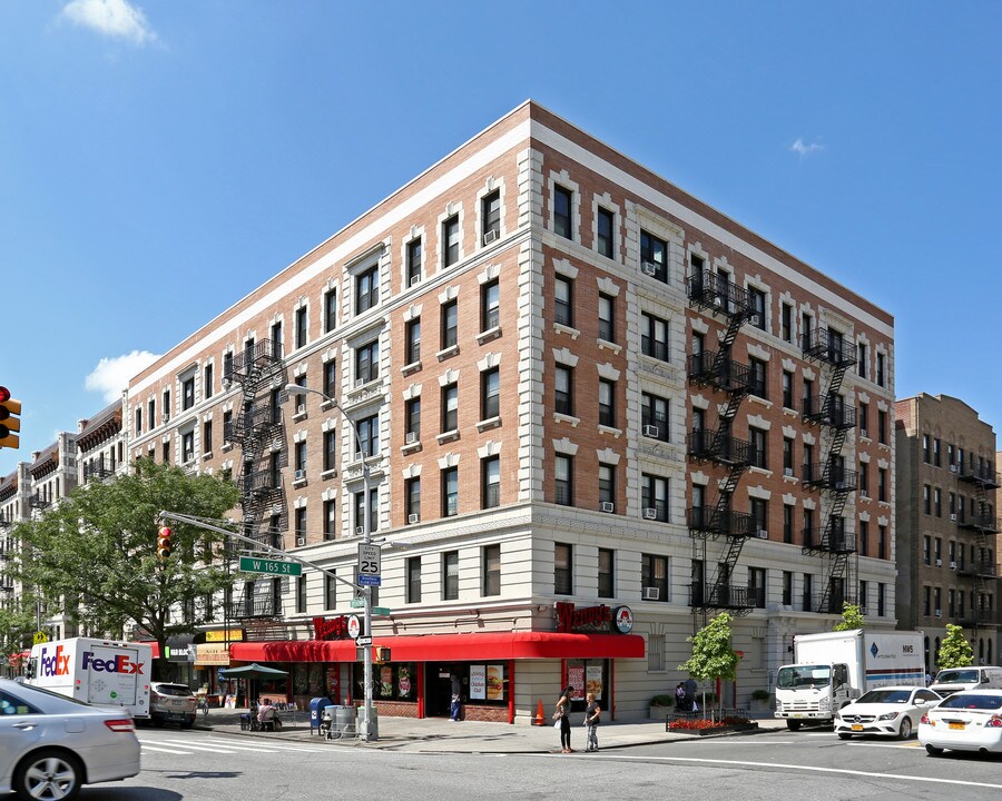 3941 Broadway in New York, NY - Building Photo
