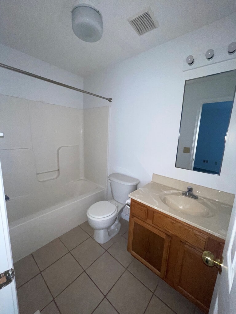 The Place at Slate Creek Apartments in Grundy, VA