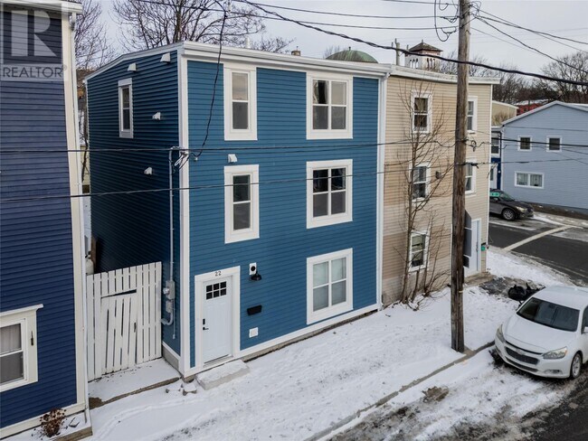 22 Bond St in St John's, NL - Building Photo - Building Photo