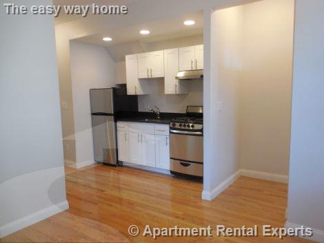 100 Willow St, Unit #1