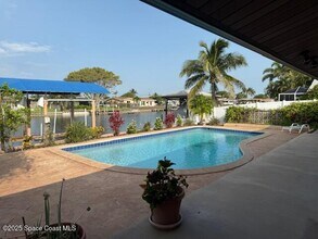 20 Crystal River Dr in Cocoa Beach, FL - Building Photo - Building Photo