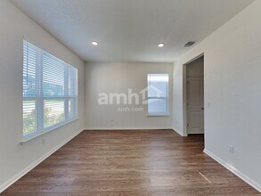 457 Pebble Bend in New Braunfels, TX - Building Photo - Building Photo