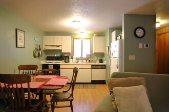 12 Streamside Rd in Campton, NH - Building Photo - Building Photo