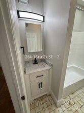 264 16th St SE in Washington, DC - Building Photo - Building Photo