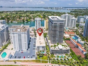 5845 Collins Ave, Unit 201 in Miami Beach, FL - Building Photo - Building Photo