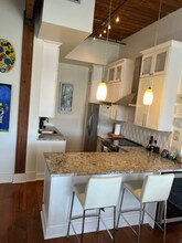 1107 S Peters St-Unit -523 in New Orleans, LA - Building Photo - Building Photo