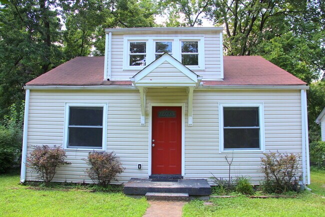 property at 1124 Chester Ave