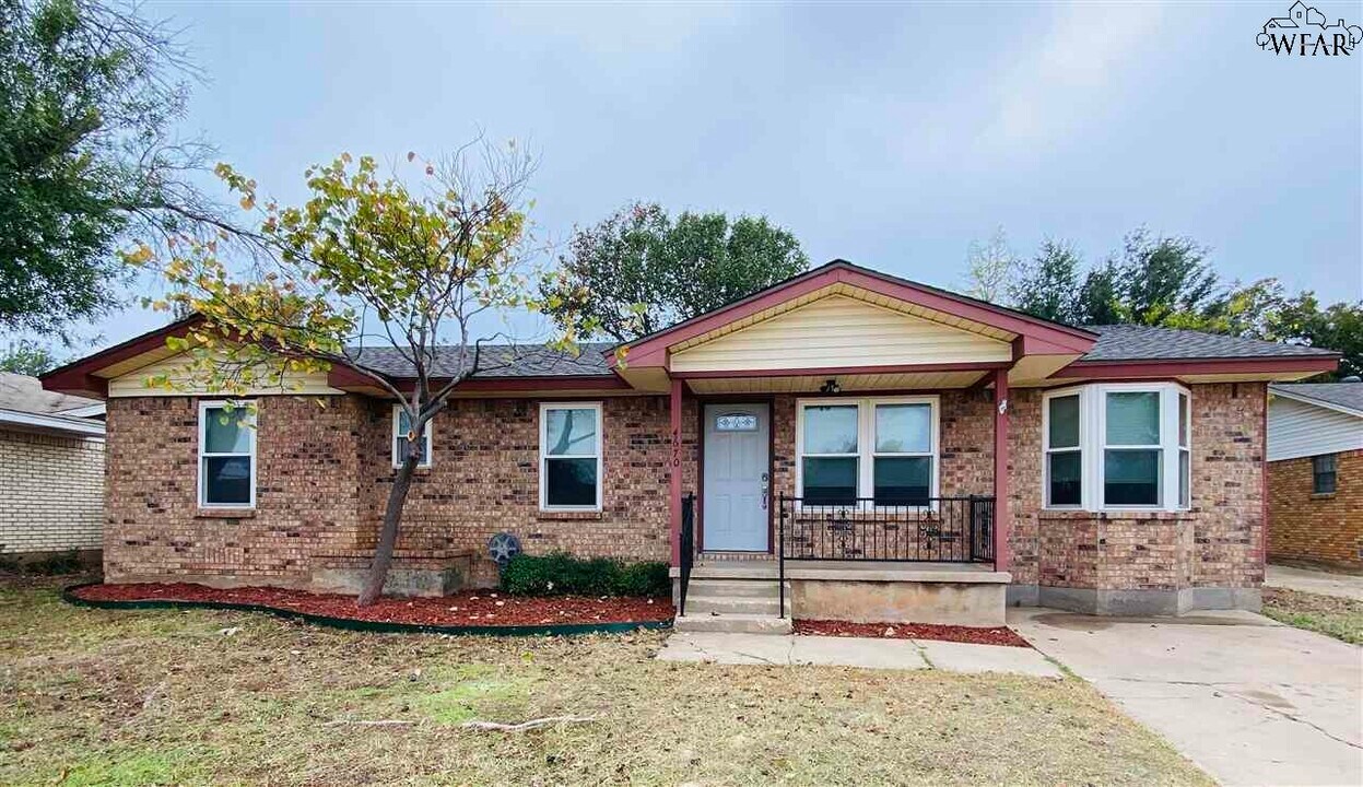 4670 Rainbow Dr in Wichita Falls, TX - Building Photo
