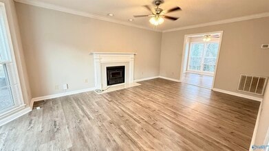 12011 Bell Mountain Dr SW in Huntsville, AL - Building Photo - Building Photo