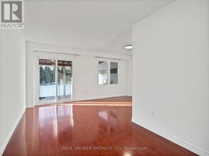 2602 Hemus Square in Mississauga, ON - Building Photo - Building Photo
