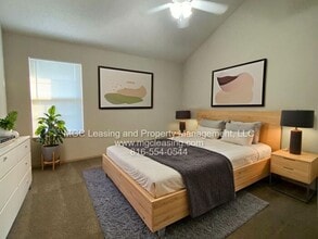 902 Garden Dr in Harrisonville, MO - Building Photo - Building Photo