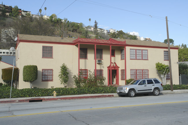 2301 Griffith Park Blvd in Los Angeles, CA - Building Photo - Building Photo