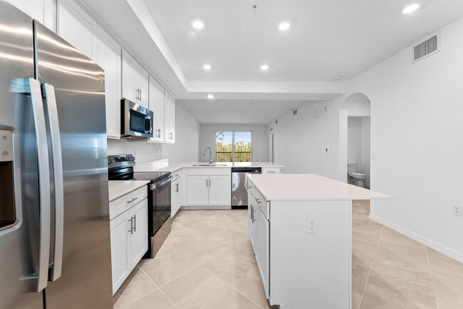 14191 Heritage Landing Blvd, Unit 1234 in Punta Gorda, FL - Building Photo - Building Photo