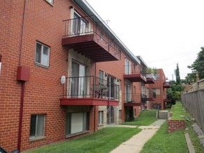 Waverly Gardens Apartments in Baltimore, MD - Building Photo - Building Photo